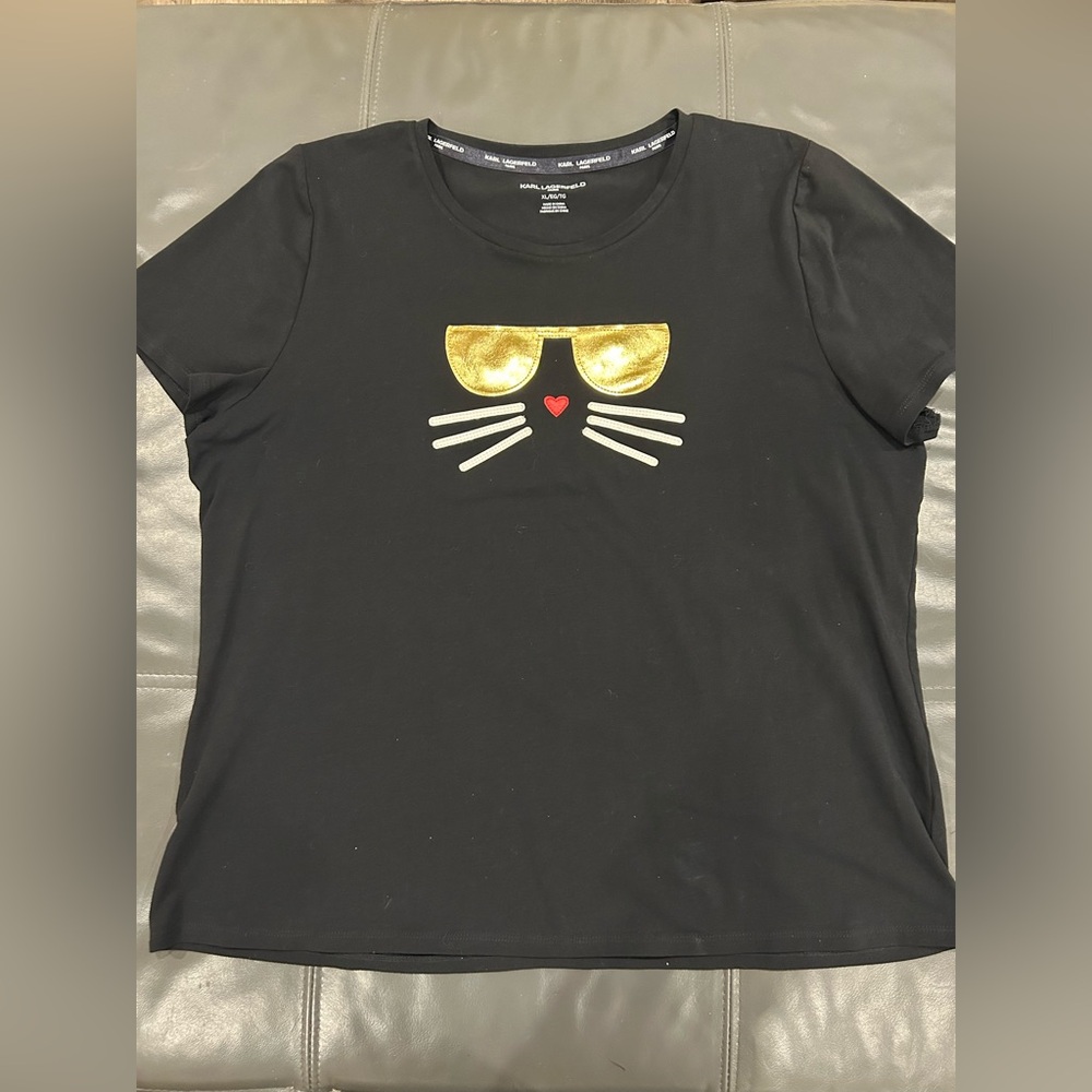 Karl Lagerfeld Black Tee with Gold Sunglasses Design